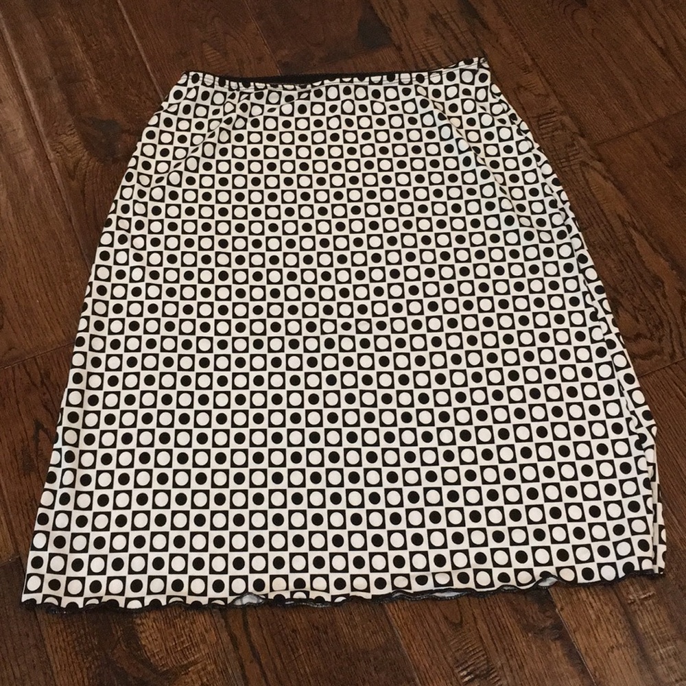 Star City geometric skirt size small
